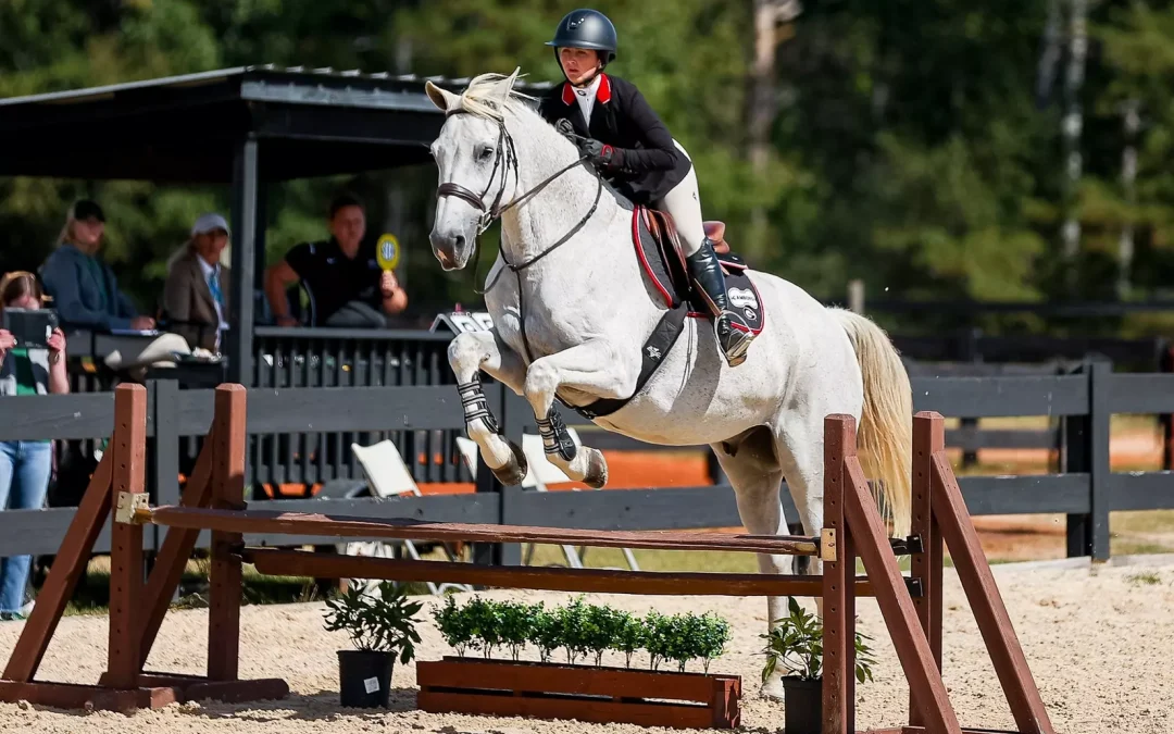 Georgia’s Tessa Brown Named Educated Rider Standout Student-Athlete of the Month